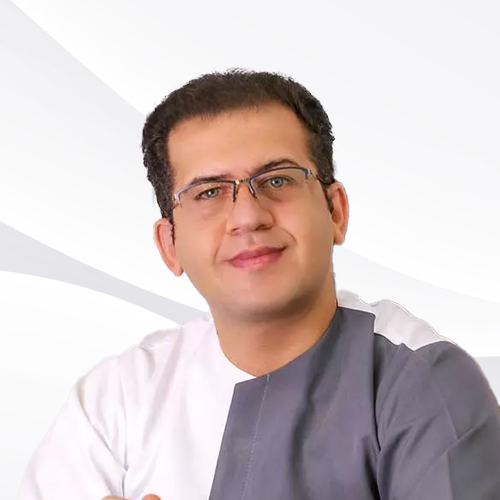 دکتر-فرزاد-ناصری،-دندانپزشک-و-متخصص-ارتودنسی-شفاف-در-اصفهان